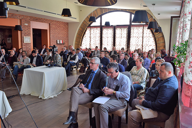 Sesione Informuese në lidhje me shpalljen e Thirrjes së I-rë në kuadër të programit Mal i Zi – Kosovë 2014-2020 - Peja